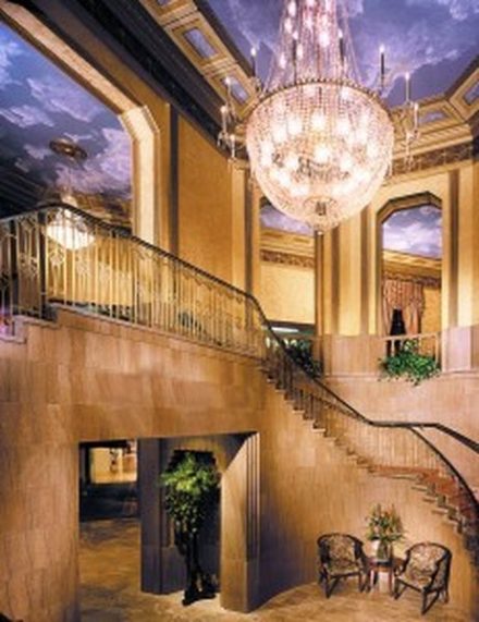 Villa chandelier in Moscow (Russia)
